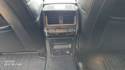 Bočni pogled – Škoda Superb